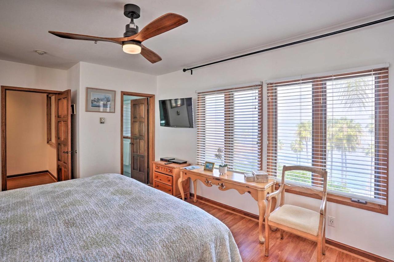 Quiet Avalon Getaway Villa With Ocean View And Balcony Εξωτερικό φωτογραφία